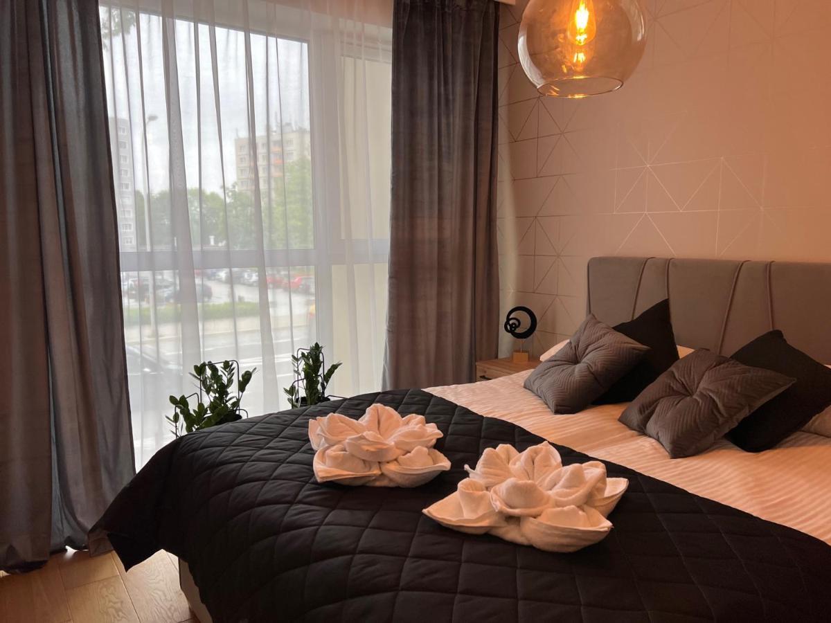 Family & Business Elegant Apartments, Kadzielnia, Wdk, Stadion Korona -1 Bedroom, Terrace, Garage, New! Kielce Kültér fotó