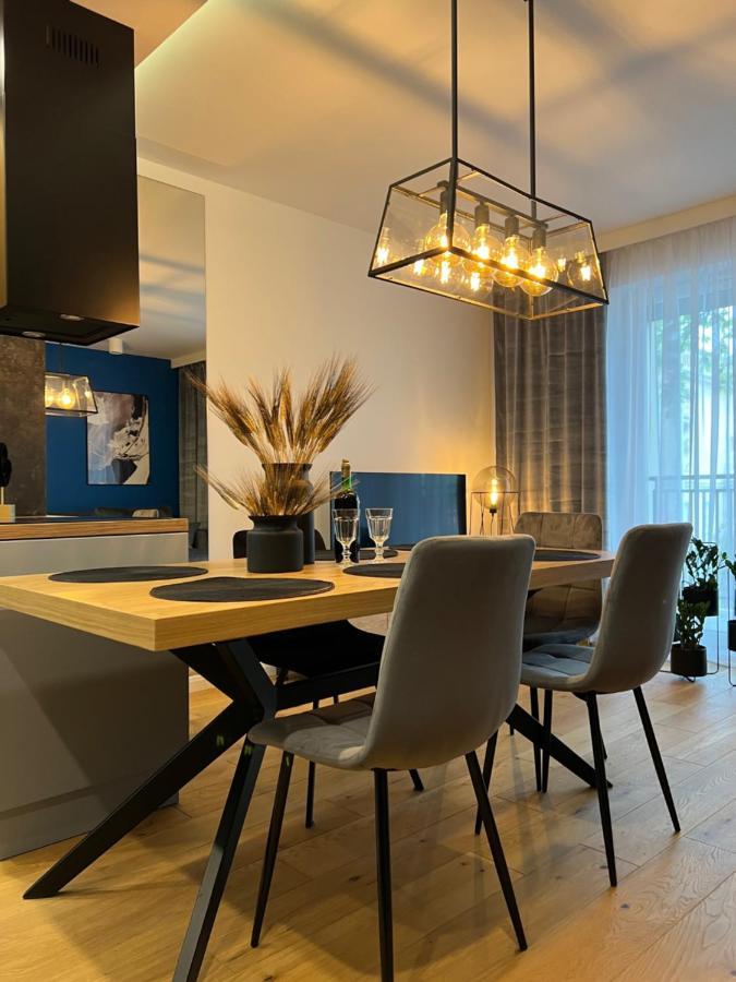 Family & Business Elegant Apartments, Kadzielnia, Wdk, Stadion Korona -1 Bedroom, Terrace, Garage, New! Kielce Kültér fotó