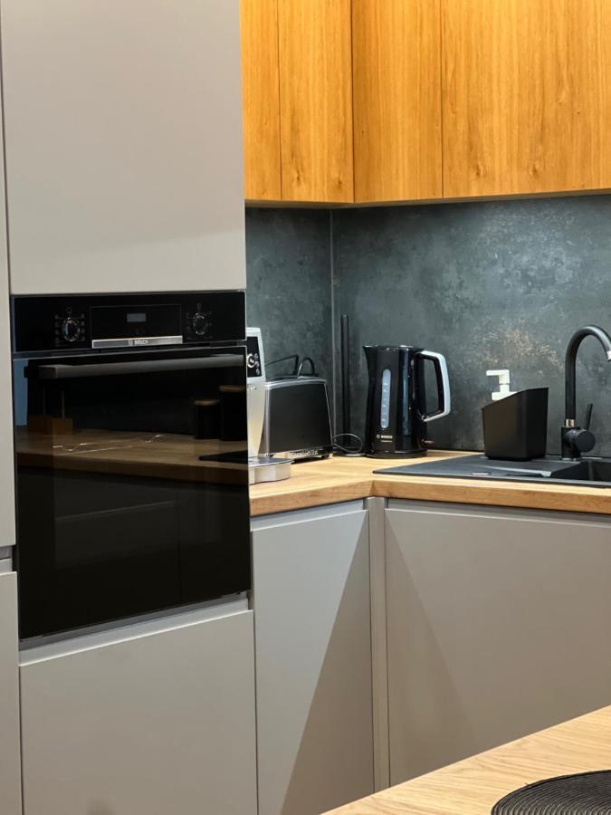 Family & Business Elegant Apartments, Kadzielnia, Wdk, Stadion Korona -1 Bedroom, Terrace, Garage, New! Kielce Kültér fotó