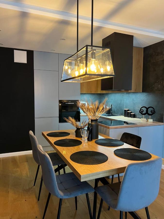 Family & Business Elegant Apartments, Kadzielnia, Wdk, Stadion Korona -1 Bedroom, Terrace, Garage, New! Kielce Kültér fotó