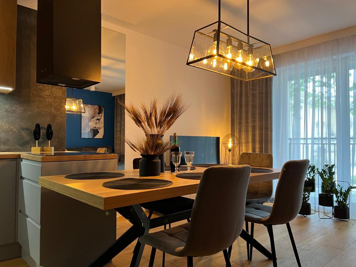 Family & Business Elegant Apartments, Kadzielnia, Wdk, Stadion Korona -1 Bedroom, Terrace, Garage, New! Kielce Kültér fotó