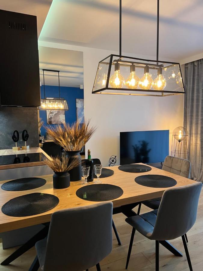Family & Business Elegant Apartments, Kadzielnia, Wdk, Stadion Korona -1 Bedroom, Terrace, Garage, New! Kielce Kültér fotó